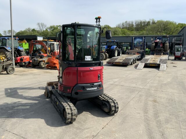 Yanmar Vio 27-6 Digger (ST23109)