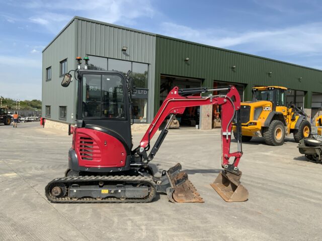 Yanmar Vio 27-6 Digger (ST23109)