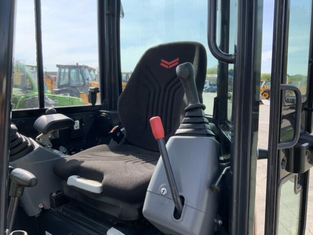 Yanmar Vio 27-6 Digger (ST23109)