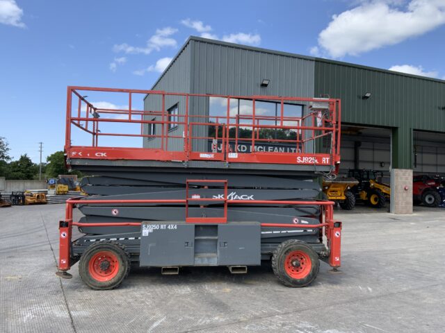 Sky Jack SJ9250RT Scissor Lift (ST22202)