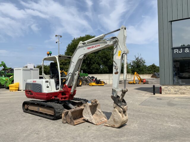 Takeuchi TB250 Digger (ST23663)