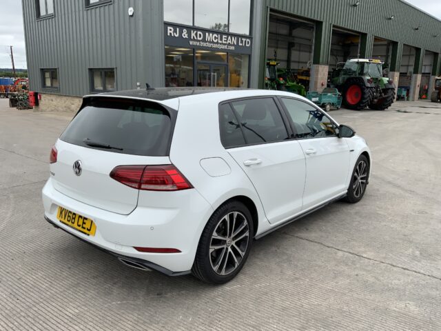 Volkswagen Golf 1.5 TSI EVO R-Line DSG