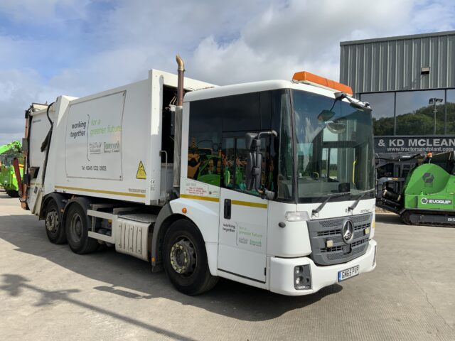 Mercedes Econic 2630 Refuse Bin Lorry (ST23870)