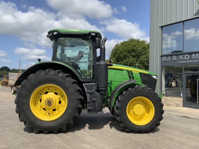 John Deere 7250R Tractor (ST23494)