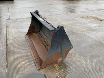 JCB 6FT 4 in 1 Bucket