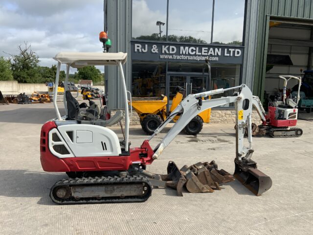 Takeuchi TB216 Digger (ST23622)