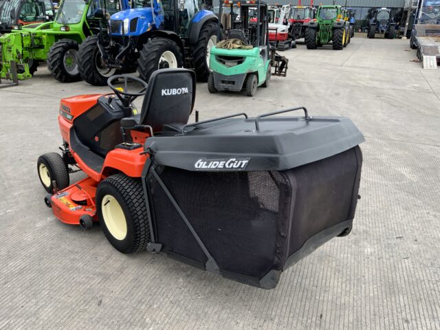 Kubota G21 Ride On Mower