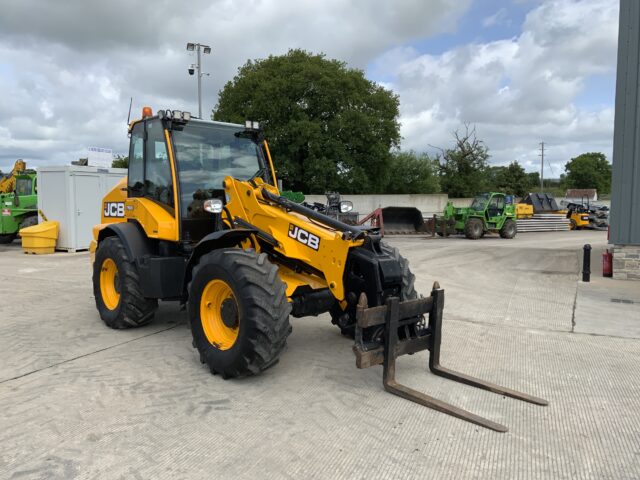 JCB TM320S Pivot Steer (ST23564)