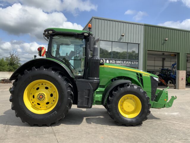 John Deere 8370R Tractor (ST23424)