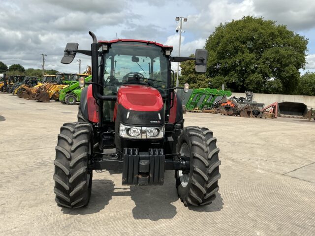 Case Farmall 115C Tractor (ST23565)