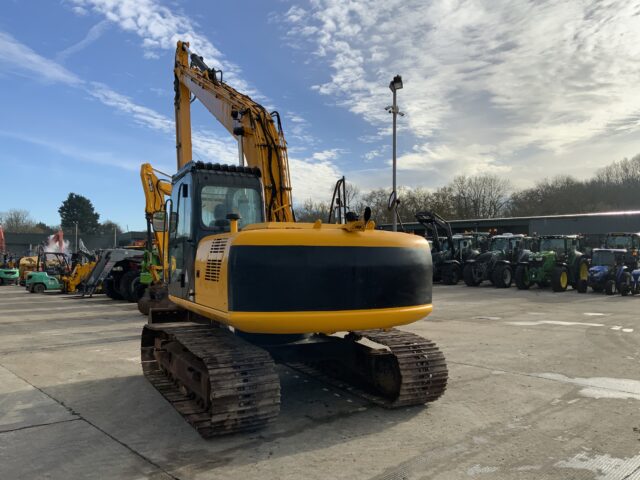 JCB JS160LC Long Reach Digger (ST22078)