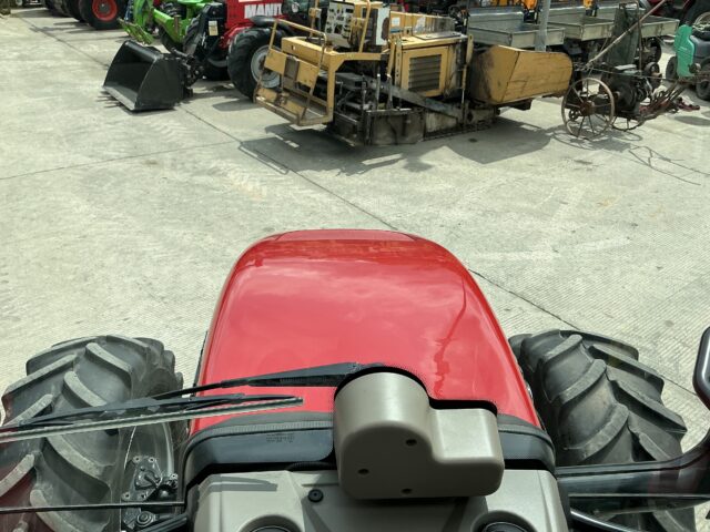 Case Farmall 115C Tractor (ST23565)