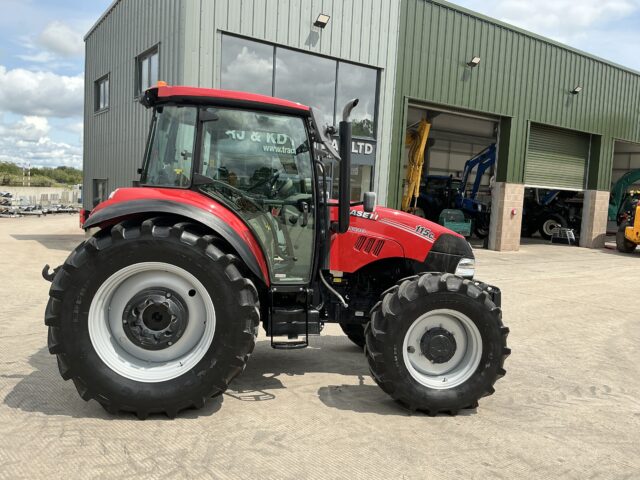 Case Farmall 115C Tractor (ST23565)