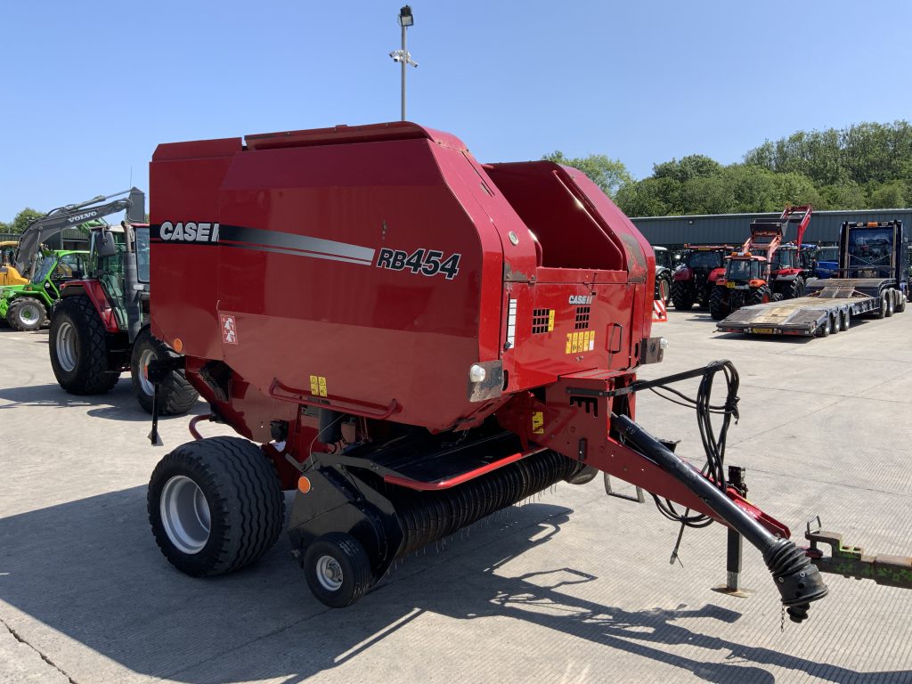 Case RB454 Round Baler (ST23562)