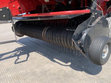 Case RB454 Round Baler (ST23562)