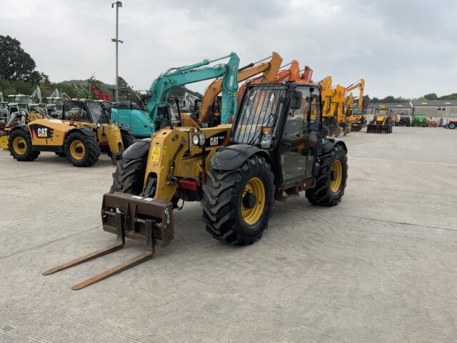 CAT TH407 AG Telehandler (ST23224)