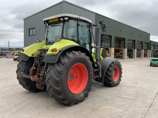 Claas Axion 820 Digger (ST20874)
