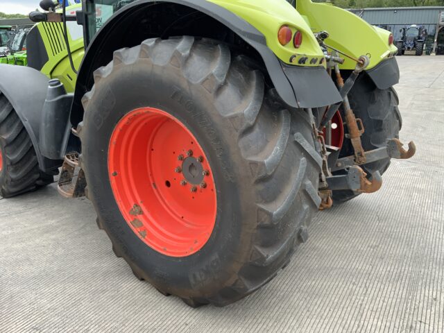 Claas Axion 820 Digger (ST20874)