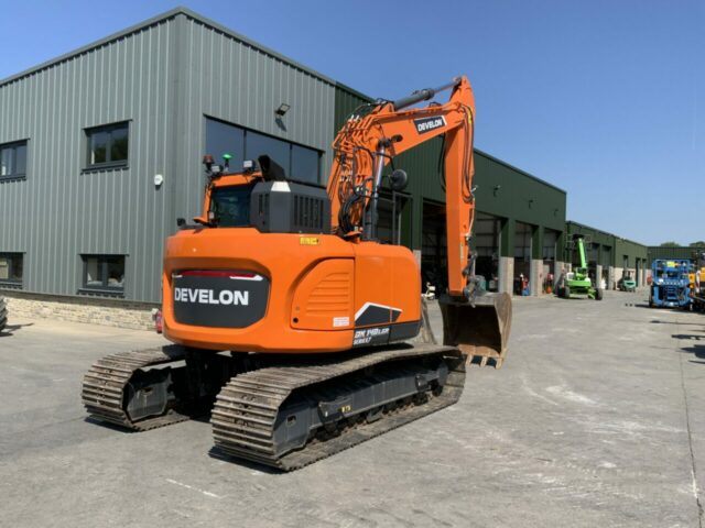 Develon DX140LCR-7 Digger (ST23384)