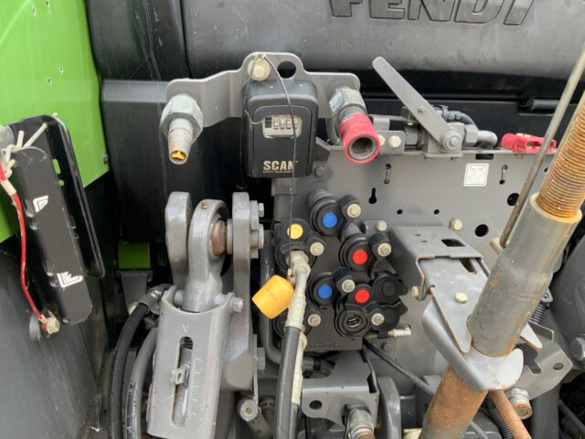 Fendt 513 Power Tractor (ST23091)