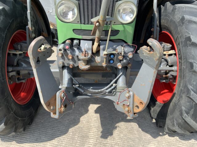 Fendt 718 vario Tractor (ST23542)