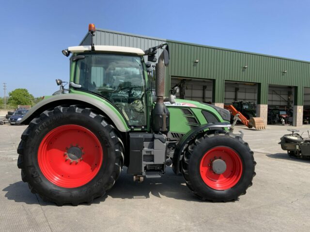 Fendt 720 Profi Plus Tractor (ST22971)