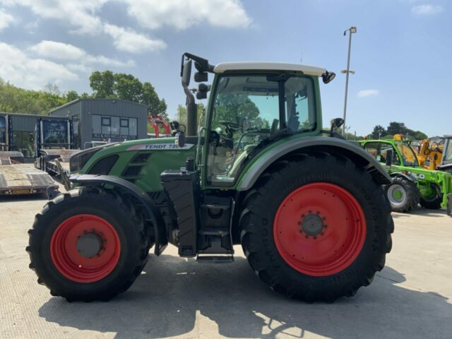 Fendt 720 Profi Plus Tractor (ST22971)