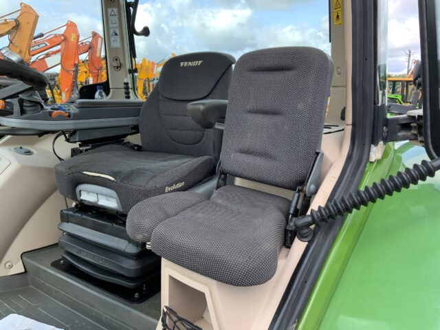 Fendt 724 Profi Plus Tractor (ST23447)