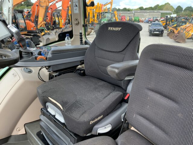 Fendt 724 Profi Plus Tractor (ST23447)