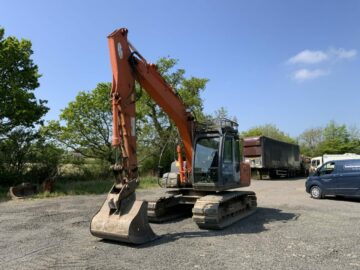 Hitachi Zaxis 130LCN-3 Digger (ST22593)
