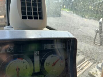 Hitachi Zaxis 130LCN-3 Digger (ST22593)