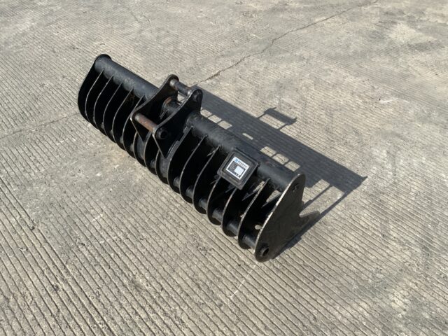 JB Equipment 4ft Grading Riddle Bucket