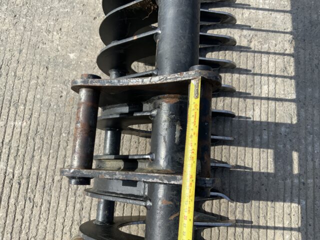 JB Equipment 4ft Grading Riddle Bucket