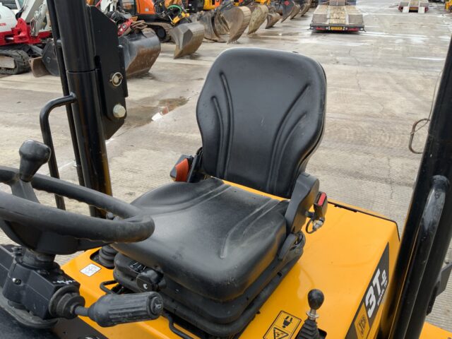 JCB 3T-2 Swivel Tip Dumper (ST22599)