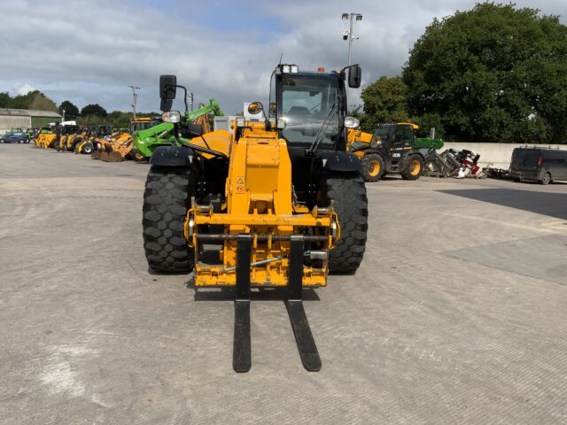 JCB 560-80 Agri Super Telehandler (ST23410)