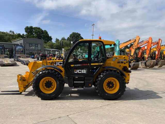 JCB 560-80 Agri Super Telehandler (ST23410)