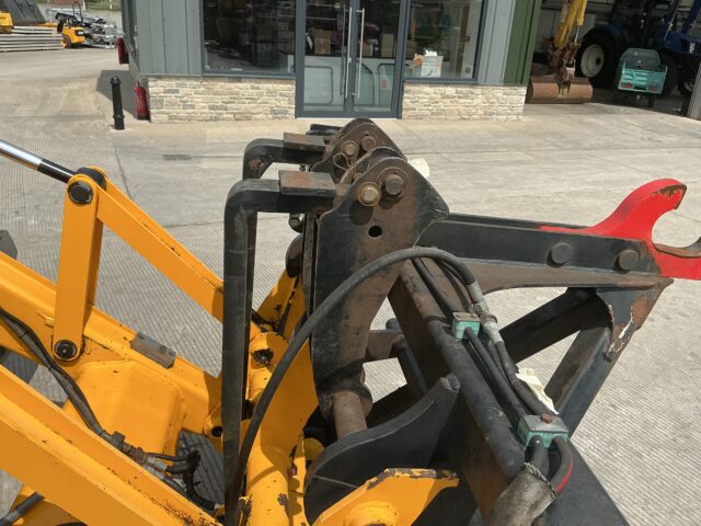 JCB 5CX Waste Master Wheeled Digger (ST23511)