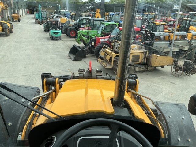 JCB 5CX Waste Master Wheeled Digger (ST23511)