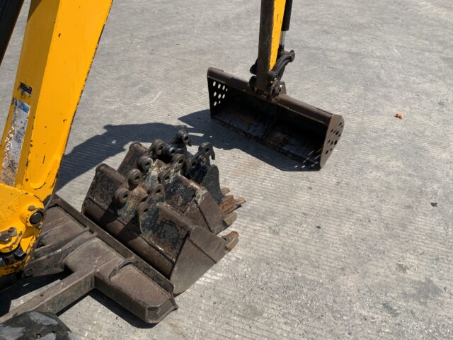 JCB 8014 Digger (ST23595)
