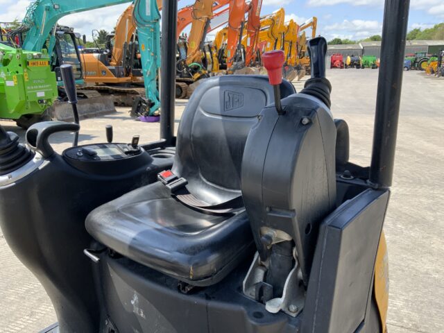 JCB 8014 Digger (ST23595)