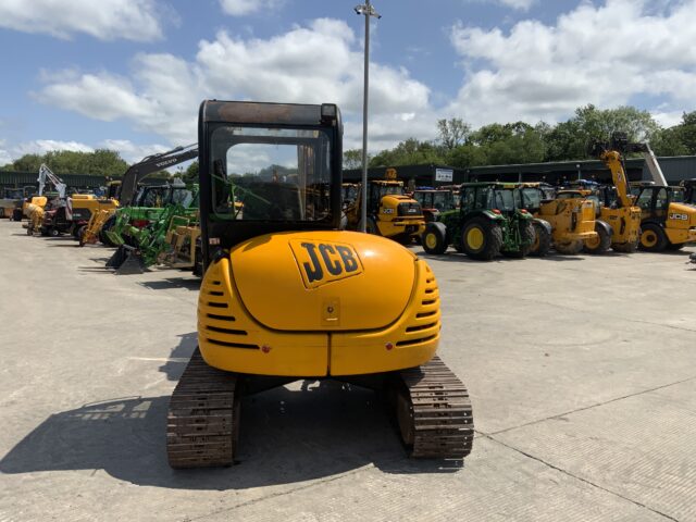 JCB 8052 Digger (ST23228)
