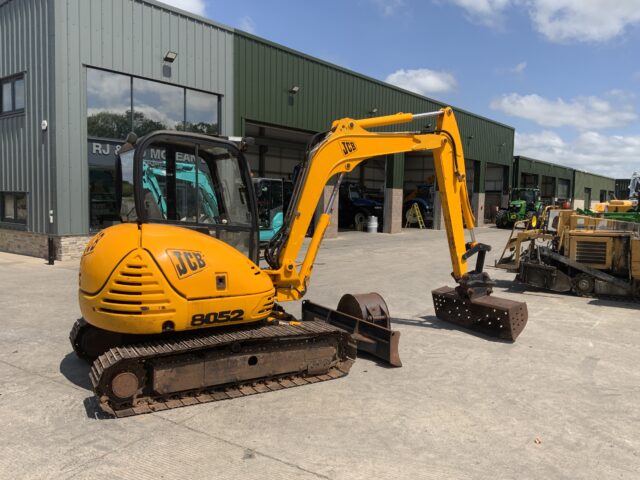 JCB 8052 Digger (ST23228)