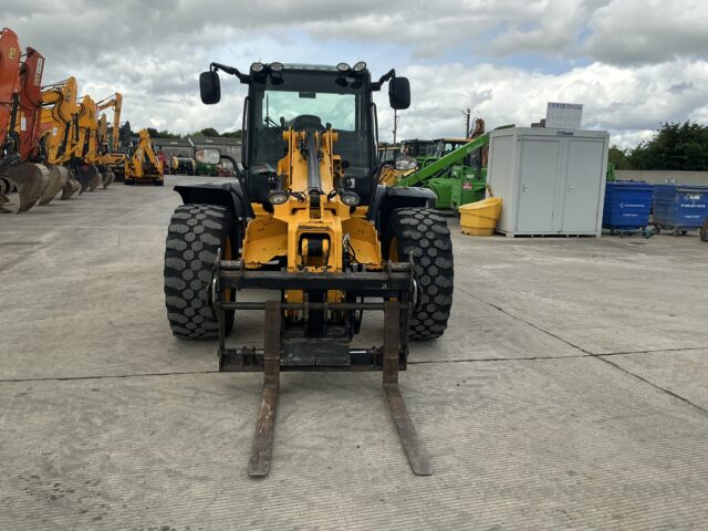 JCB TM320S Agri Pivot Steer (ST23458)