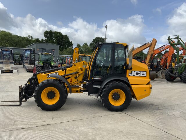 JCB TM320S Pivot Steer (ST23564)