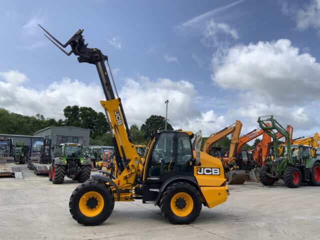 JCB TM320S Pivot Steer (ST23564)