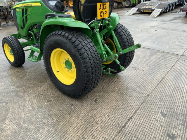 John Deere 3046R Compact Tractor (ST23525)