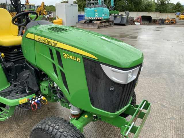 John Deere 3046R Compact Tractor (ST23525)