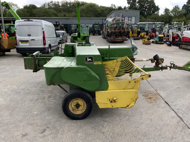 John Deere 456A Conventional Baler (ST23298)