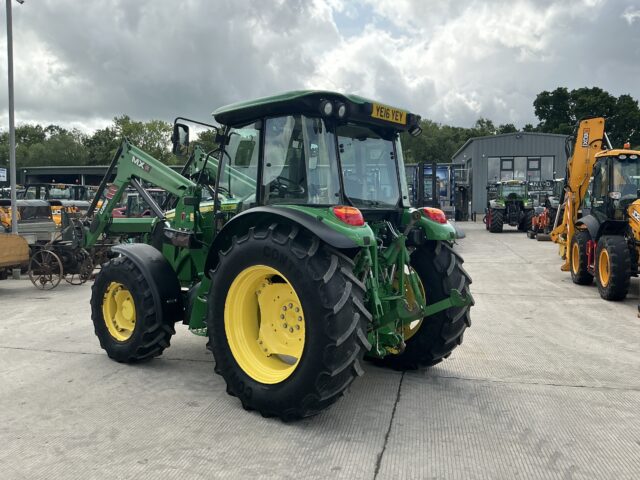John Deere 5085M Tractor (ST23297)