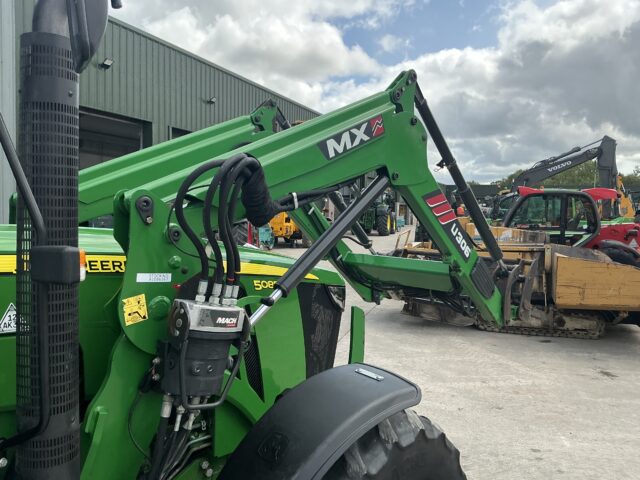 John Deere 5085M Tractor (ST23297)